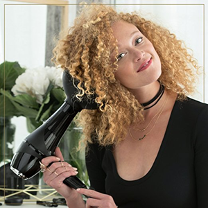 Using a Diffuser in a Way It Doesn’t Ruin Your Curls